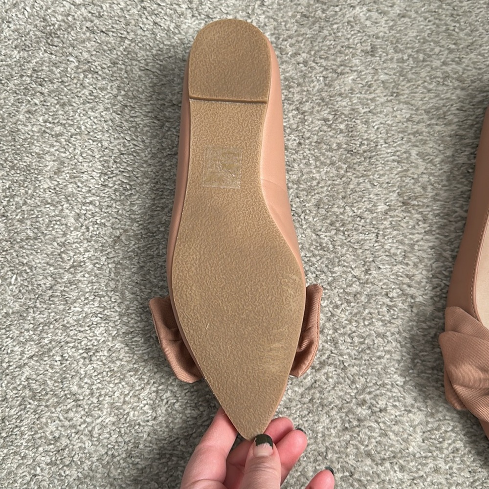 Jack Rogers Tan Bow Flats - Picture 3 of 5
